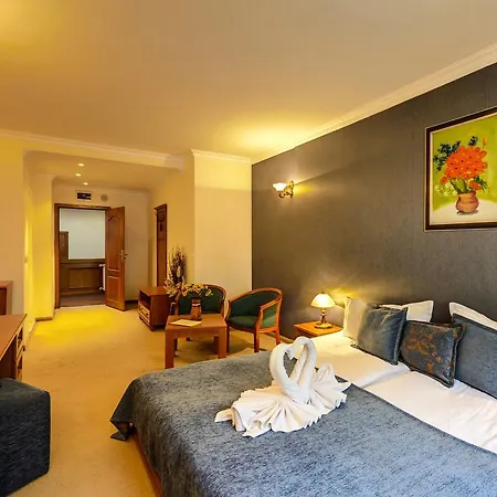 Hotel apartamentowy Emerald - Complex